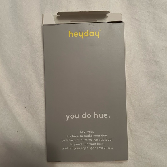 iPhone 12 case - Picture 2 of 2